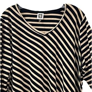 Anne Klein Women's Top 2X Beige Black Diagonal Stripe L/S Asymmetrical Hem